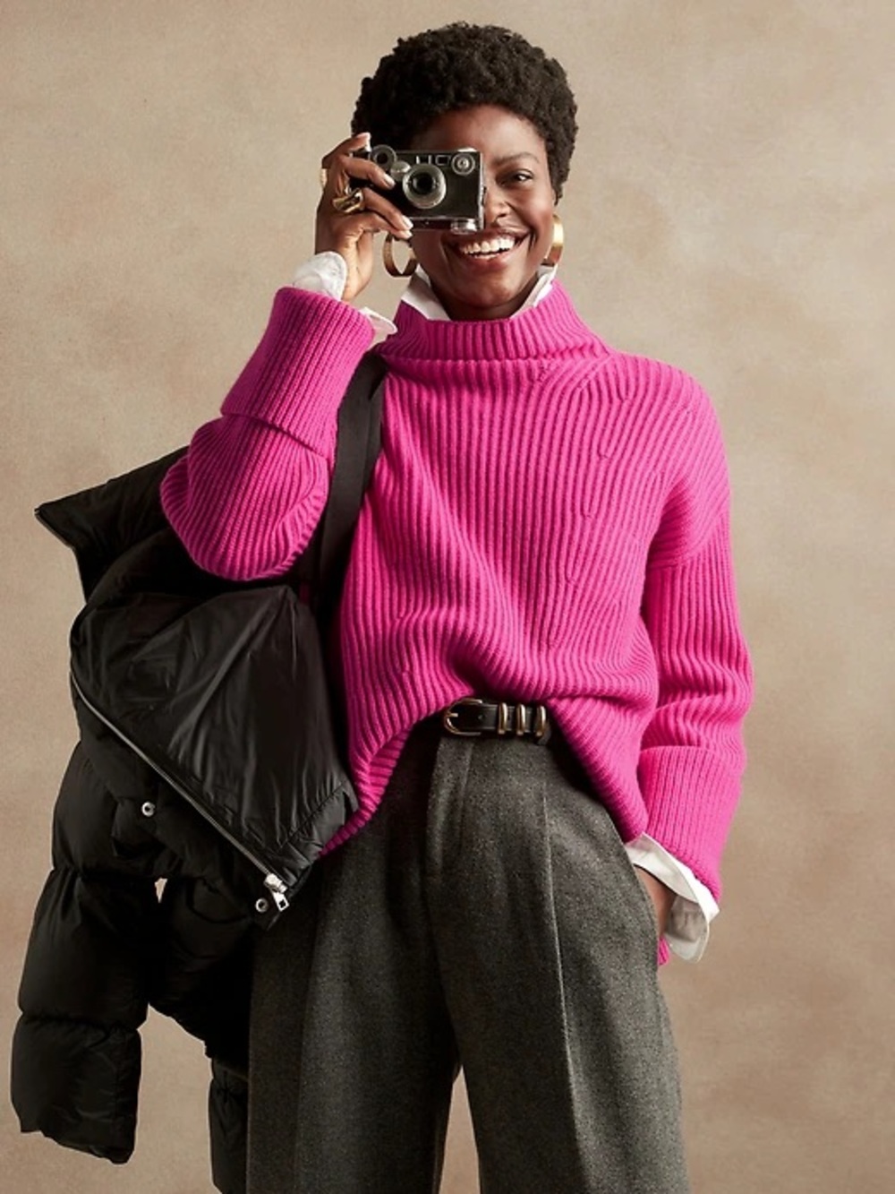 Oversized Merino-Cashmere Sweater in Bright Peony Pink | Size XS